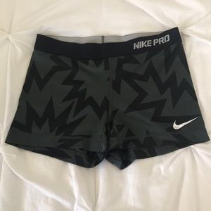 Nike pro grey shorts size M